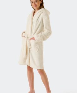 Creamwear.shopf7679174f3 1